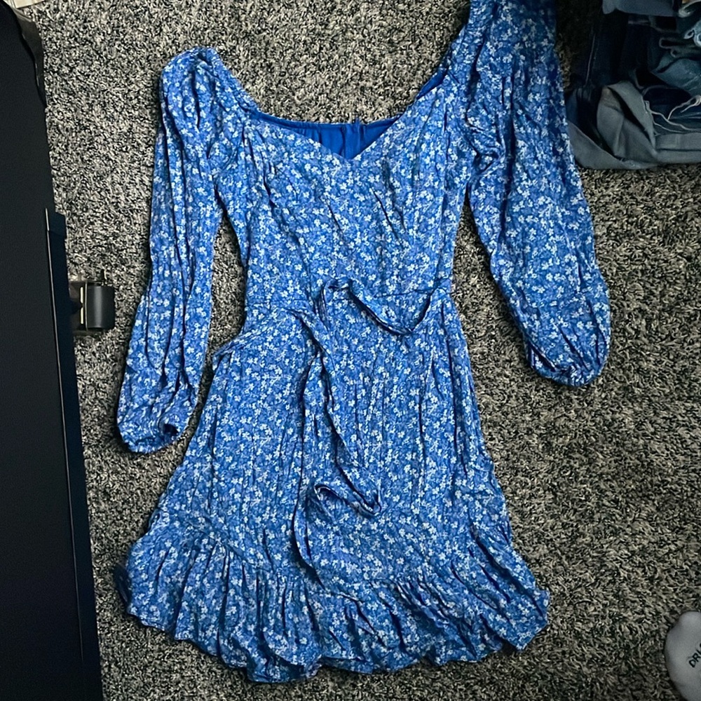 B. Darlin flower dress